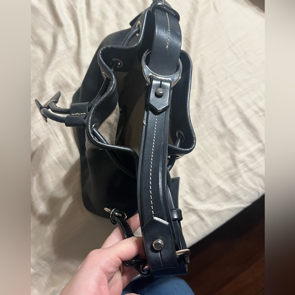 Vintage Dooney& Bourke black pebbled leather bucket drawstring bag - Picture 16 of 16